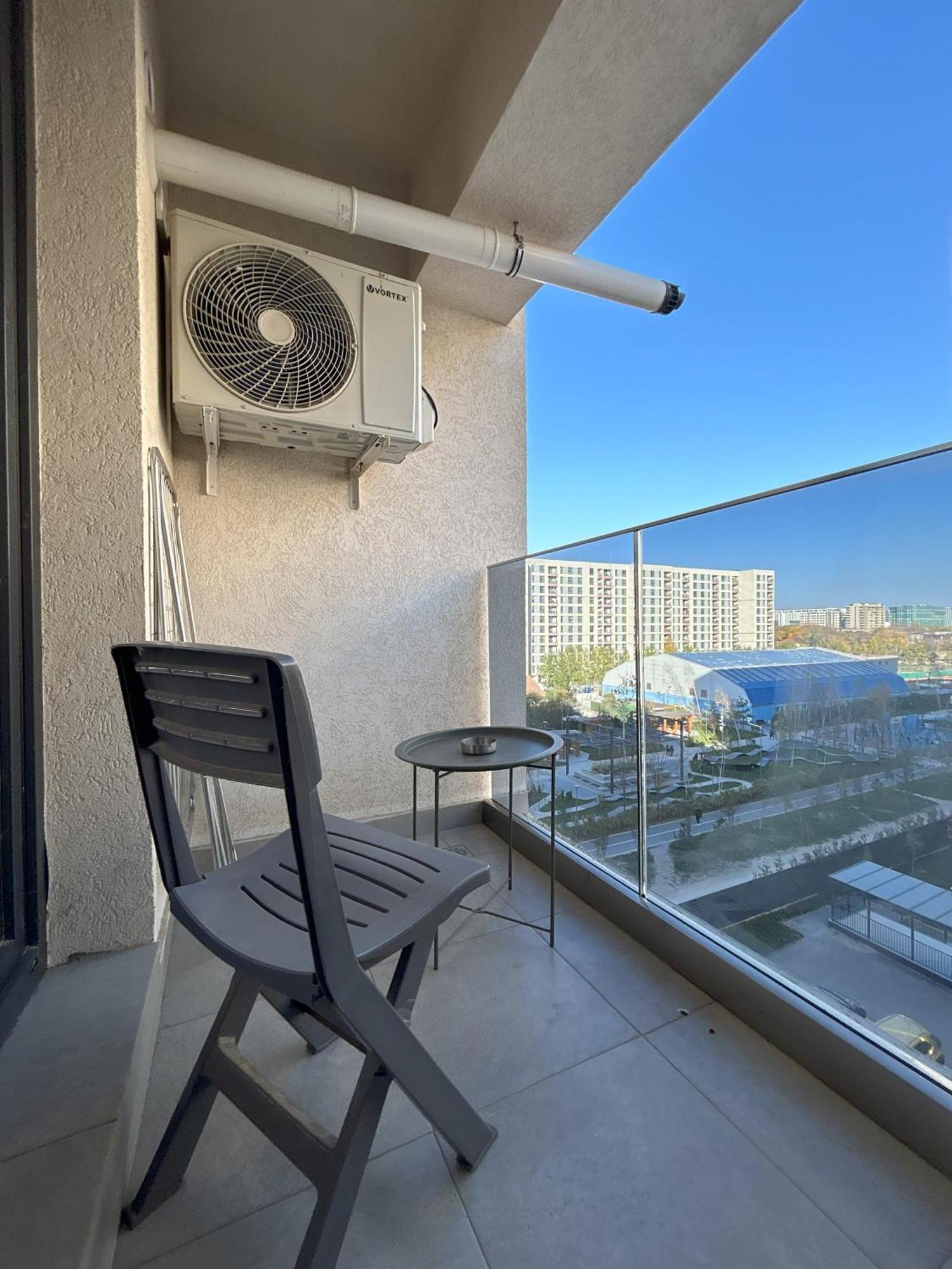 Апартаменты Urban Retreat With Balcony At Exigent Plaza - 06 Бухарест Экстерьер фото
